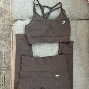 Gymshark Adapt Fleck Seamless Sports Bra & Leggings- Brown